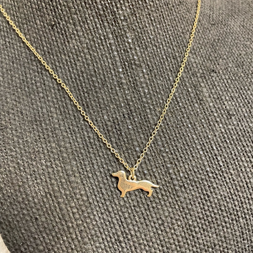 LC Lauren Conrad Gold Dachshund Dog Pendant Necklace - Picture 3 of 5